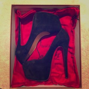 Christian Louboutin Black Suede Daffodil 6” heels
